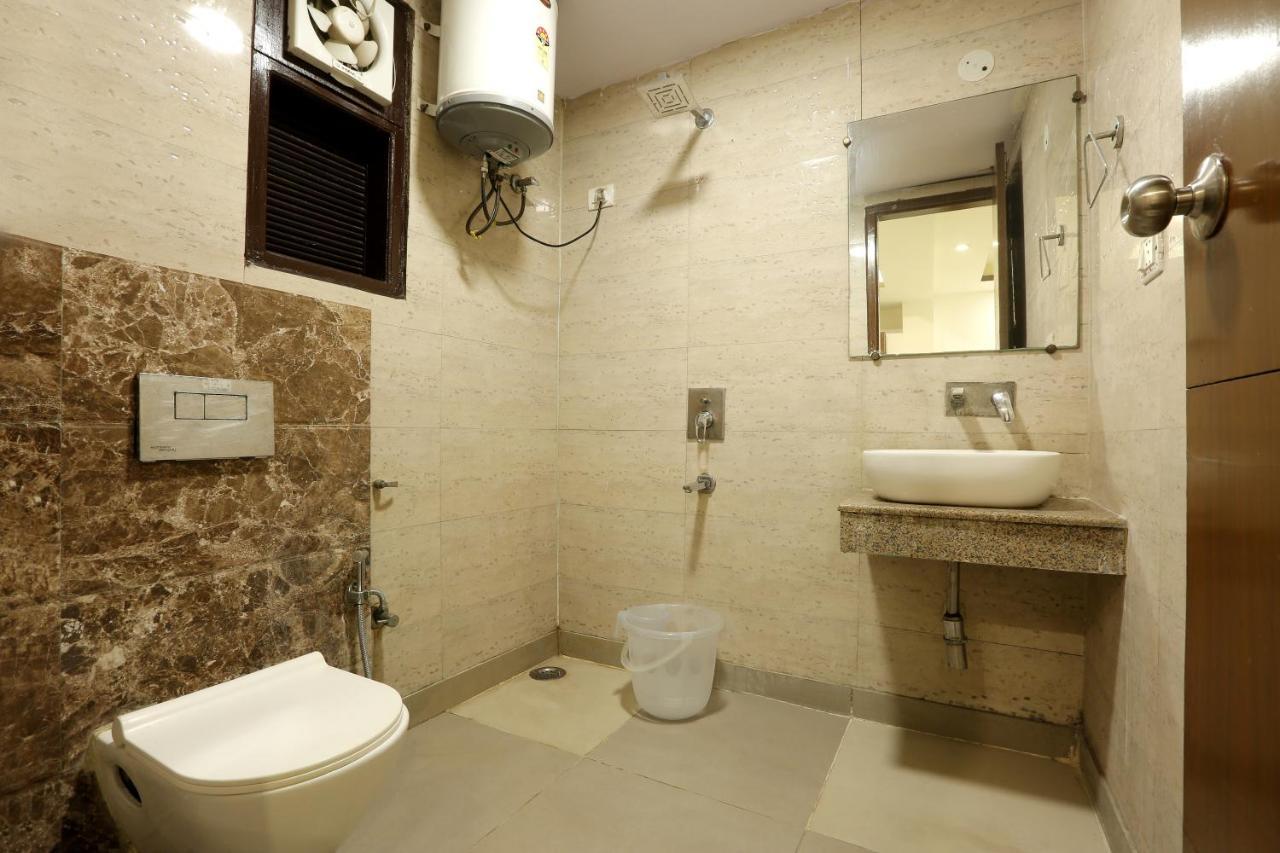 Hotel Qualia Suites At Delhi Airport New Delhi Exteriör bild